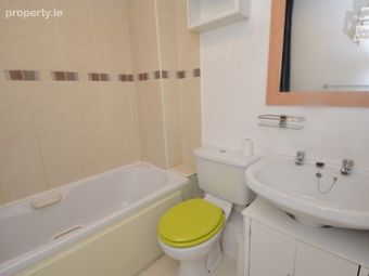 186 Hampton Wood Road Hampton Wood Dublin 11 D11 X018, Finglas, Dublin 11 - Image 5