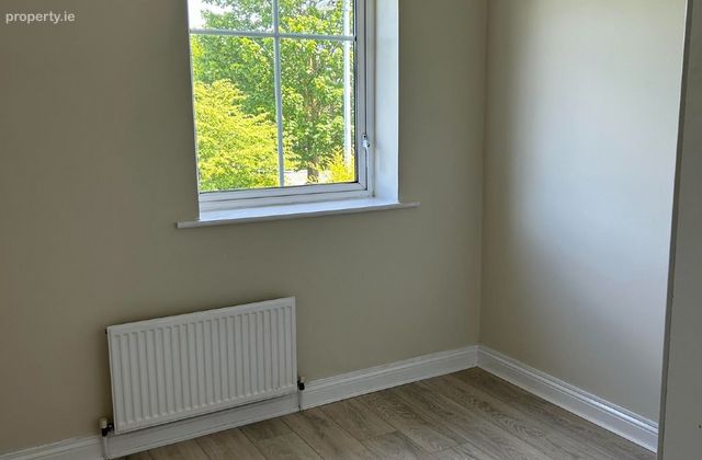 Deepdales, Bray, Co. Wicklow, Bray, Co. Wicklow - Click to view photos