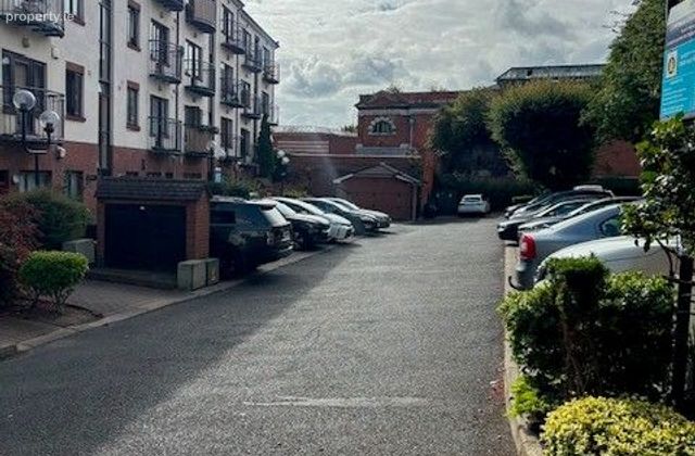 Bertram Court, Christchurch, Dublin 8 - Click to view photos