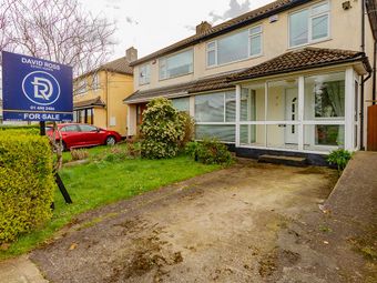 35 The Green, Woodpark, Ballinteer, Dublin 16 - Image 3