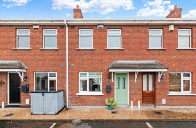 5 Botanic Mews, Prospect Avenue, Glasnevin, Dublin 9, Glasnevin, Dublin 9 - Click to view photos