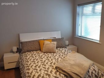 8 St Bridgits Terrace, Bohermore, Co. Galway - Image 3