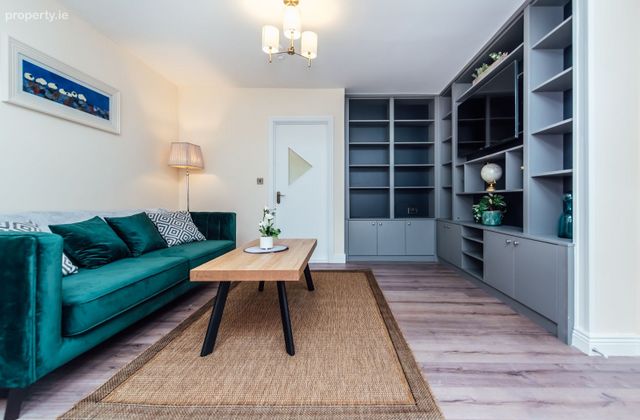 Fairgreen, Naas, Co. Kildare - Click to view photos