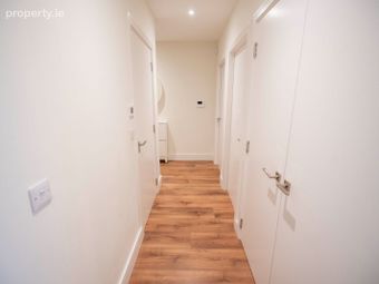 Apartment 35, Papworth Hall, Cabinteely, Dublin 18 - Image 5