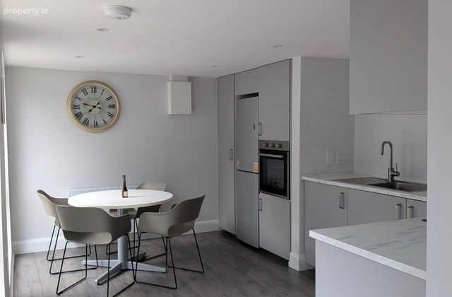 Shanganagh Vale, Cabinteely, Dublin 18 - Click to view photos