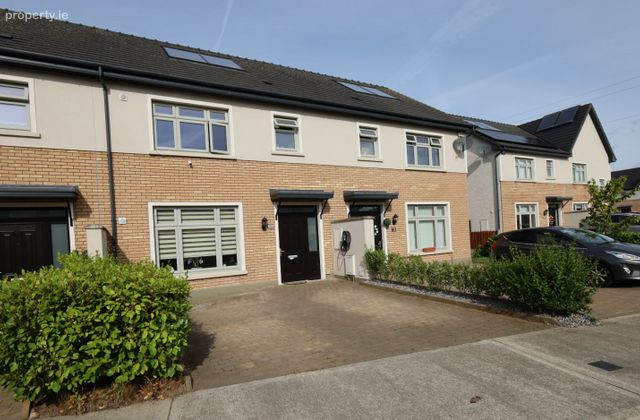 54 The Park, Janeville, Carrigaline, Co. Cork - Click to view photos