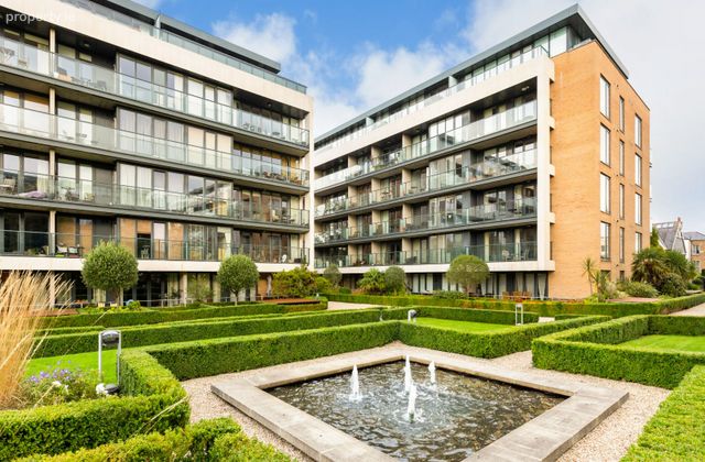 Bloomfield Park, Bloomfield Avenue, Donnybrook, Dublin 4 - Click to view photos