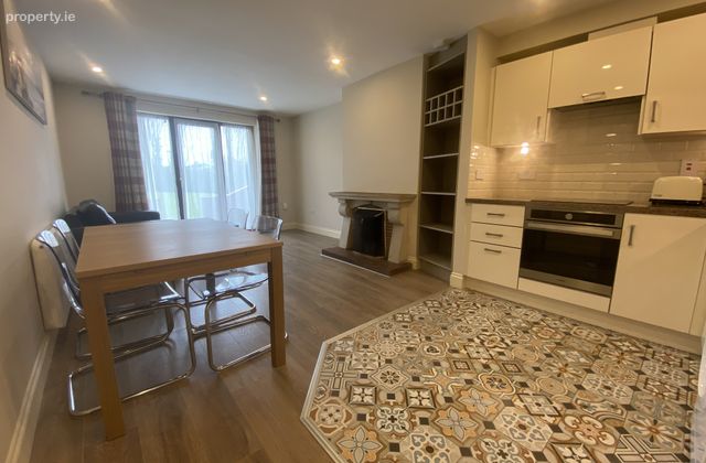 Lissenfield, Rathmines, Dublin 6 - Click to view photos