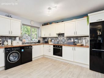 2 Newbury Park, Derrinturn, Carbury, Co. Kildare - Image 3