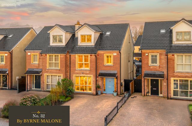 32 Finlay Park, Naas, Co. Kildare, Naas, Co. Kildare - Click to view photos
