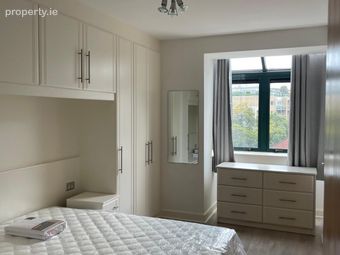 1 Bed Apt, 4th Floor, Cannon Court, Bride Street, Dublin 8, Christchurch, Dublin 8 - Image 5