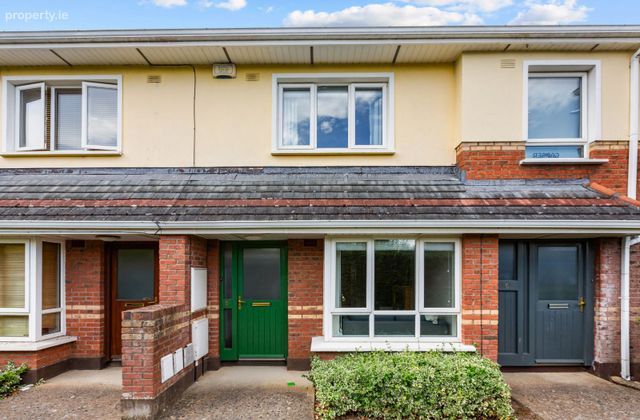5 Ellensborough Lodge, Kiltipper, Dublin 24 - Click to view photos