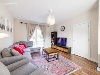 24 Parkside Court, Balgriffin, Dublin 13, Balgriffin, Dublin 13 - Image 2