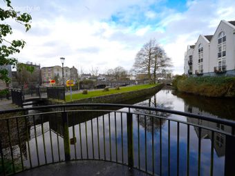 36 The Waterfront, Bridge Street, Galway City Centre, Co. Galway - Image 3