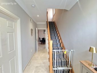 5 Castle Rock Avenue, Midleton, Co. Cork - Image 2