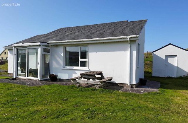 Three Ways, Maghery, Co. Donegal, Maghery, Co. Donegal - Click to view photos