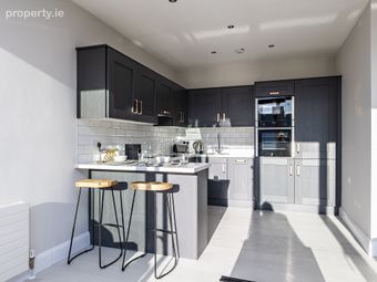 Apartment 27, Riverstown House, Dublin 1 - Image 5