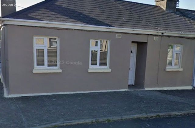 5 Garbally Demesne, Brackernagh, Ballinasloe, Co., Ballinasloe, Co. Galway - Click to view photos
