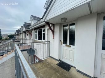 17 Bellair Close, Bellair Estate, Douglas, Co. Cork - Image 2