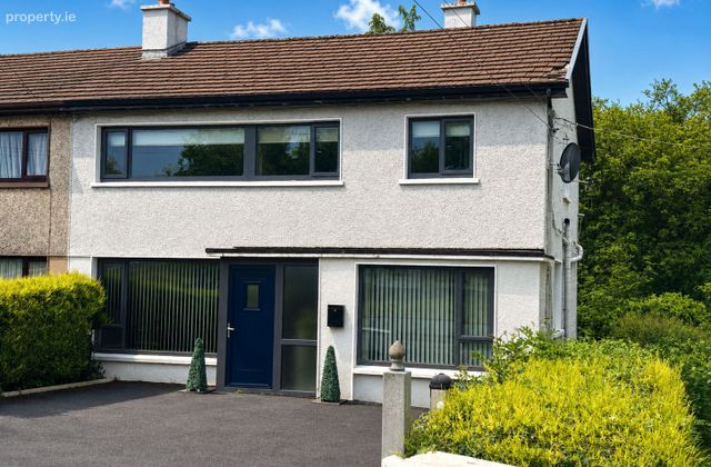 Ardeskin, Donegal, Donegal Town, Co. Donegal - Click to view photos