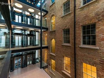 Hume Street House 3-8 Hume Street, Stephen's Green, Dublin 2