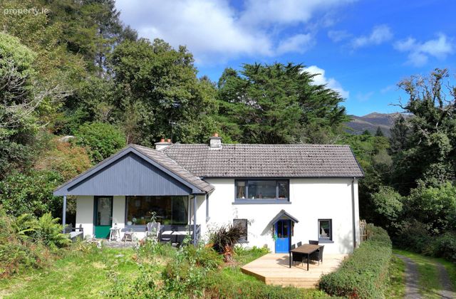 Angel View, Keeltrasna, Adrigole, Co. Cork - Click to view photos