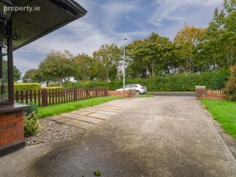 58 Abbeywood Way, Lucan, Co. Dublin - Image 2