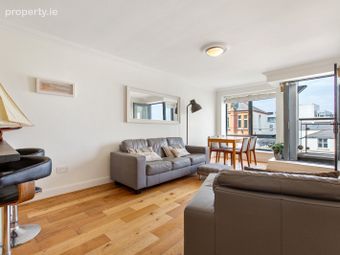 12 The Anchorage, Clarence Street, Dun Laoghaire, Co Dublin, Dun Laoghaire, Co. Dublin - Image 3