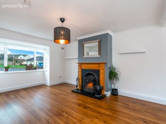 4 Riverchapel Way, Riverchapel, Co. Wexford - Image 4