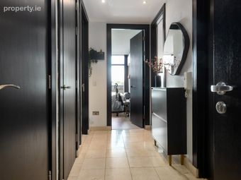 207 Beacon One, Beacon Court, Dublin 18, Dublin 18 - Image 2