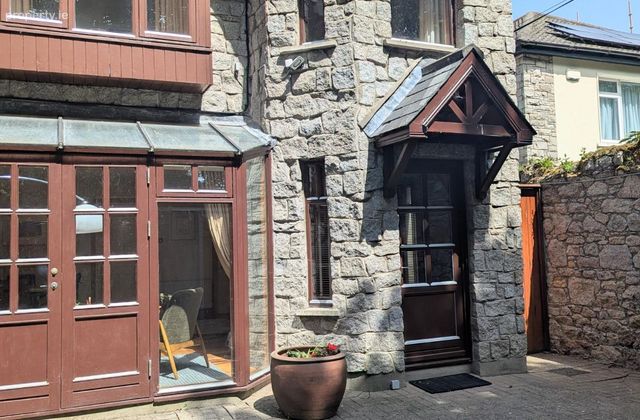 Clyde Lane, Dublin 4, Ballsbridge, Dublin 4 - Click to view photos