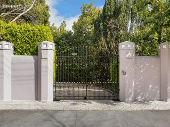 Tudor Lodge, South Hill Avenue, Blackrock, Co.dublin, Blackrock, Co. Dublin - Image 2
