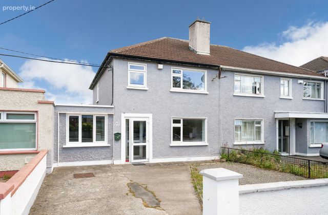 67 Trimleston Park, Booterstown, Co. Dublin - Click to view photos