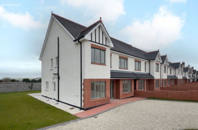 16 Hill Farm Avenue, Model Farm Road, Co. Cork - Click to view photos