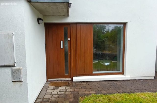 Sailn, Wellpark, Galway, H91rfy8, Wellpark, Co. Galway - Click to view photos