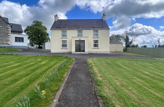 Crossreagh, Mullagh, Co. Cavan - Click to view photos