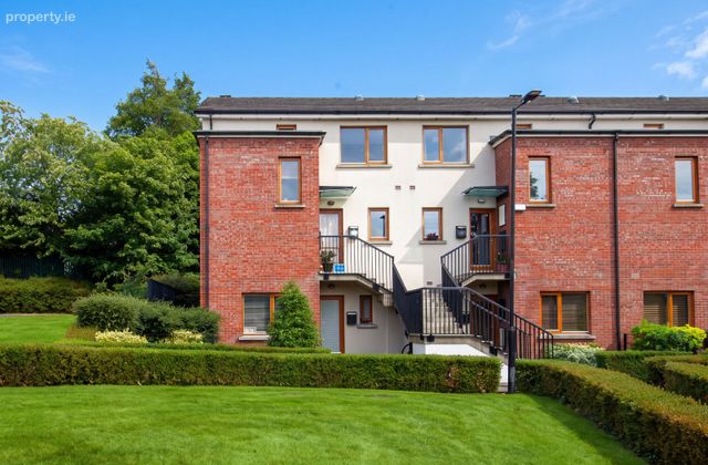 70 Addison Drive, Addison Park, Glasnevin, Dublin 11 - Click to view photos