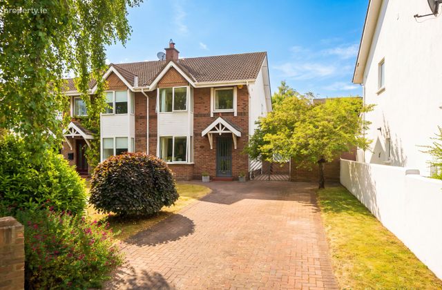 55 Coppinger Glade, Stillorgan, Blackrock, Co. Dublin - Click to view photos