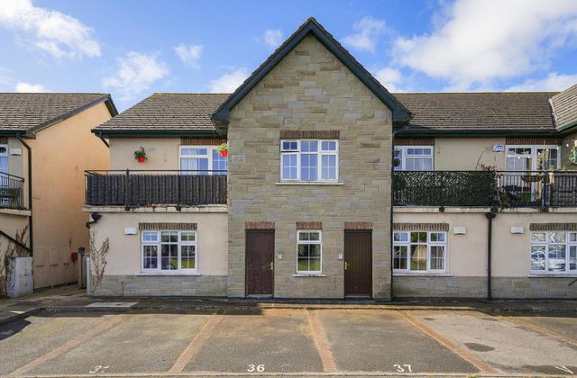 31 The Lodge, Abbeylands, Clane, Co. Kildare, Clane, Co. Kildare - Click to view photos