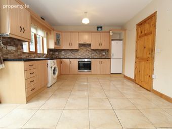 1 Breatnach Court, Ferbane, Co. Offaly - Image 4