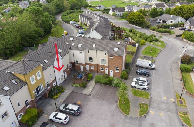 9 Brook Lodge House, Oakview Village, Tralee, Co Kerry, Tralee, Co. Kerry - Click to view photos