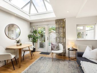 9 Brusna Cottages, Blackrock Village, Blackrock, Co. Dublin - Image 3