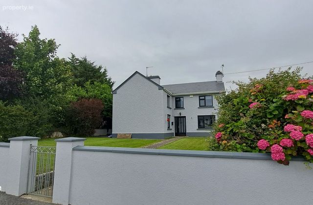 Cross, New Inn, Ballinasloe, Co. Galway, Alloon Lower, Co. Galway - Click to view photos