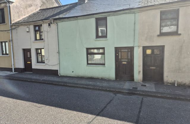 7 Commons Road, Cork, Farranree, Co. Cork - Click to view photos
