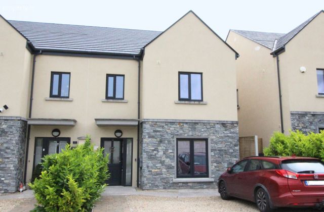 11 Gort Alainn, Aghabullogue, Co. Cork - Click to view photos