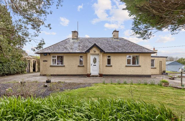 Suncroft, Newcastle Upper, Crossabeg, Co. Wexford - Click to view photos