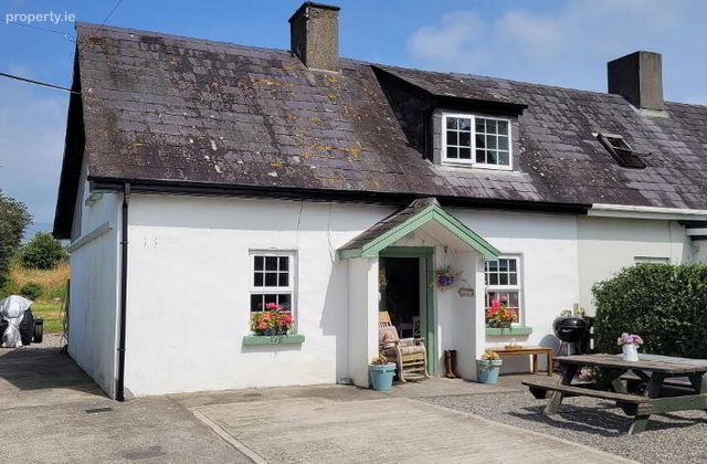Glencallaghan, Ballyporeen, Cahir, Co. Tipperary, Burncourt, Co. Tipperary - Click to view photos