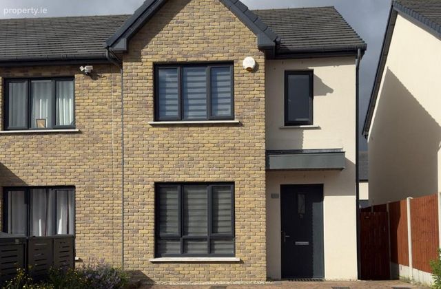 71 Farranshock Park, Mullingar, Mullingar, Co. Westmeath - Click to view photos