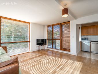Apt 220, The Island, Block H, Chapelizod, Dublin 20 - Image 3