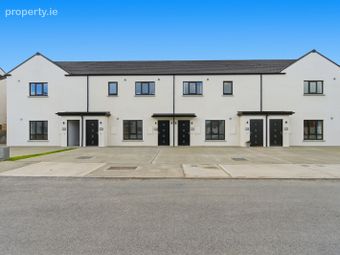 39 Sandyhill Lane, Clonmel, Clonmel, Co. Tipperary - Image 2
